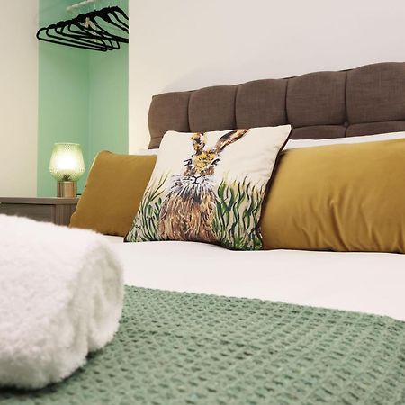 Viewing Deck, On-Street Parking, Tv In Every Room Swansea Ngoại thất bức ảnh